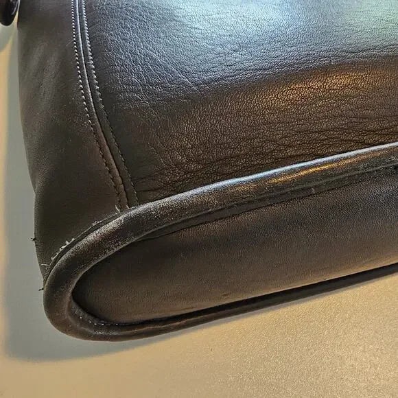 Vintage Coach Slim Duffle Sac Bag 9816 Leather Purse - Picture 7 of 13